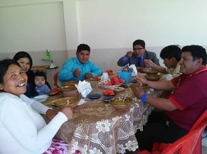 DXN Uniendo las familias de Bolivia y Perú (8)